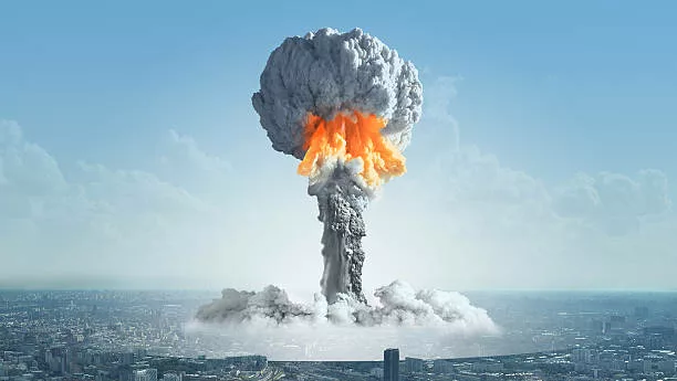 ARMES ET DESTRUCTIONS